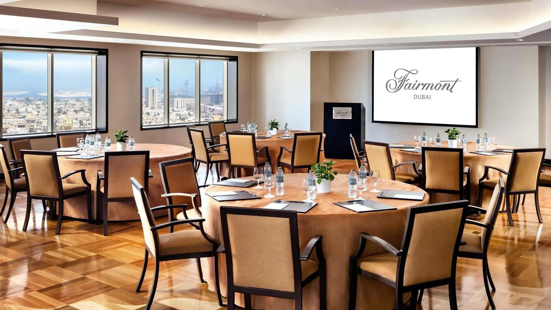 Fairmont Dubai Hotel
