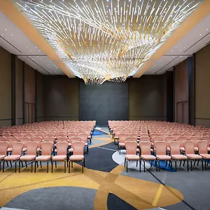 Sofitel Downtown מלון