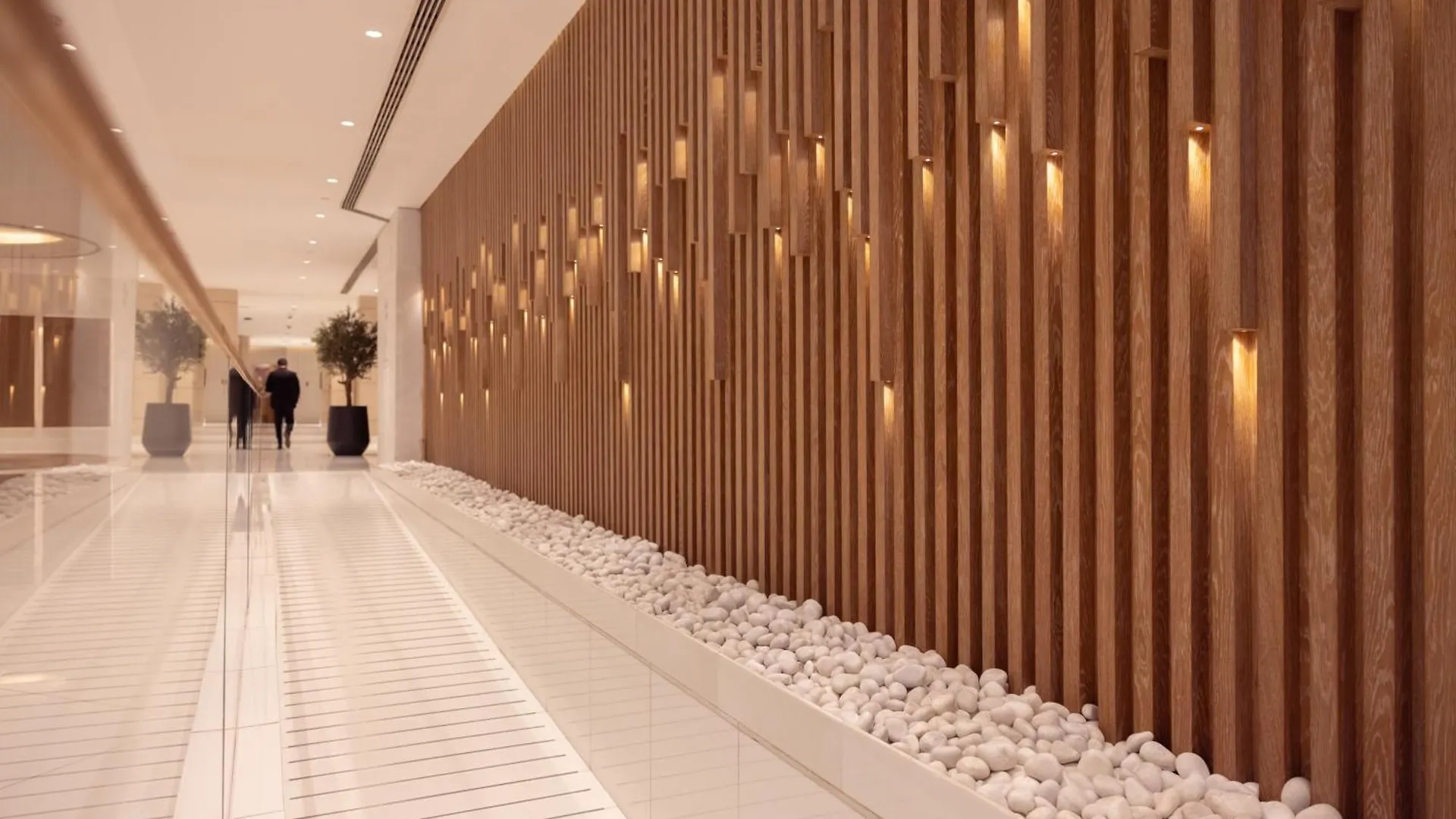 Fairmont Dubai Hotel