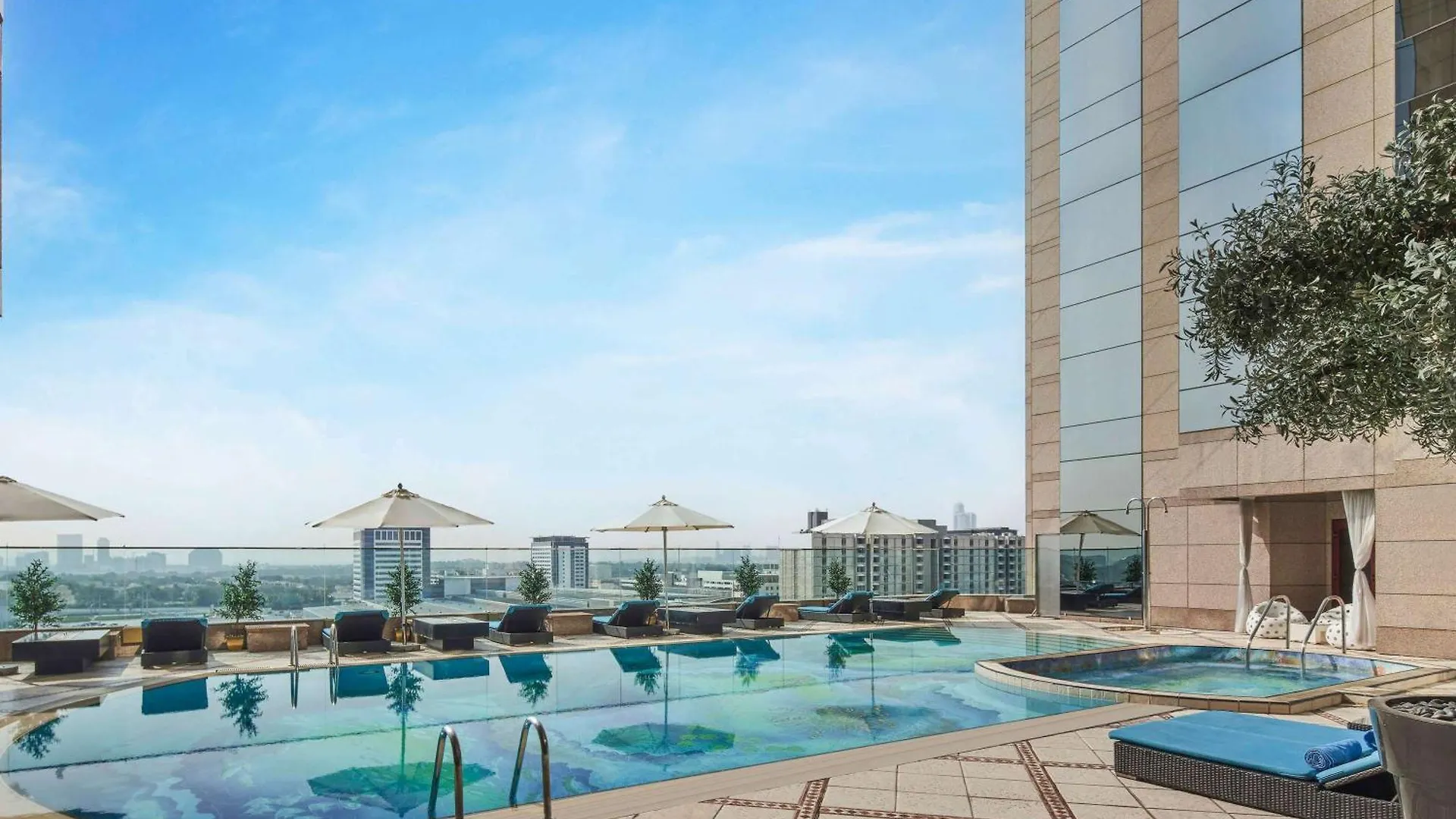 Fairmont Dubai Hotel